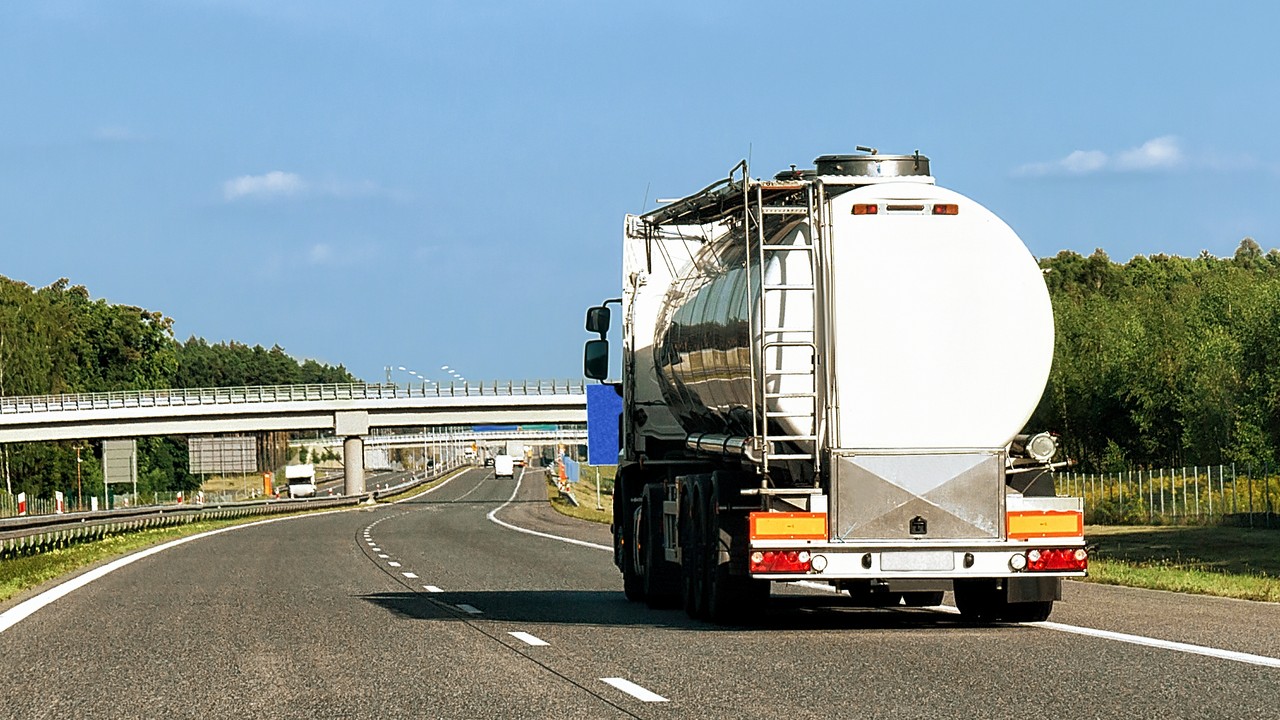 W razie konfliktu Polsce może zabraknąć paliwa dla wojska