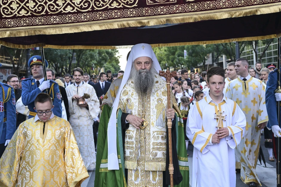 Ministar Gašić sa pripadnicima vojske prisustvovao Spasovdanskoj litiji