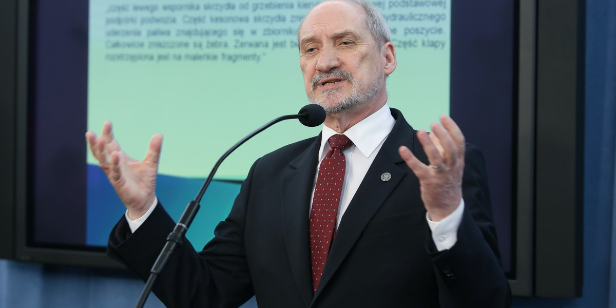 Macierewicz o katastrofie smoleńskiej. To realizacja planu  