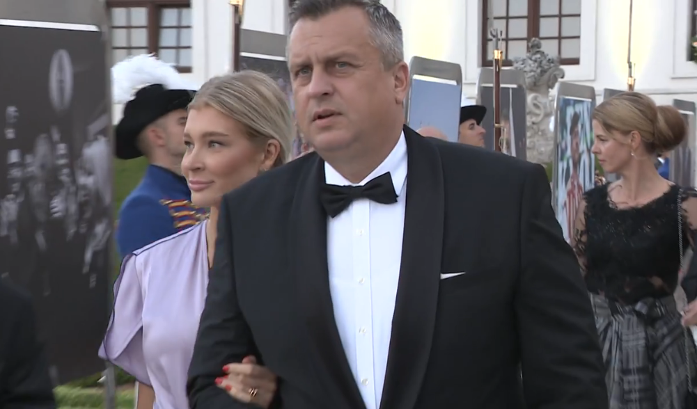 Andrej Danko a Sylvia Šulíková počas slávnostnej recepcie na Bratislavskom hrade.