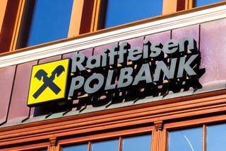 Raiffeisen Bank nadal działa w Rosji, licząc na szybkie zakończenie wojny z Ukrainą