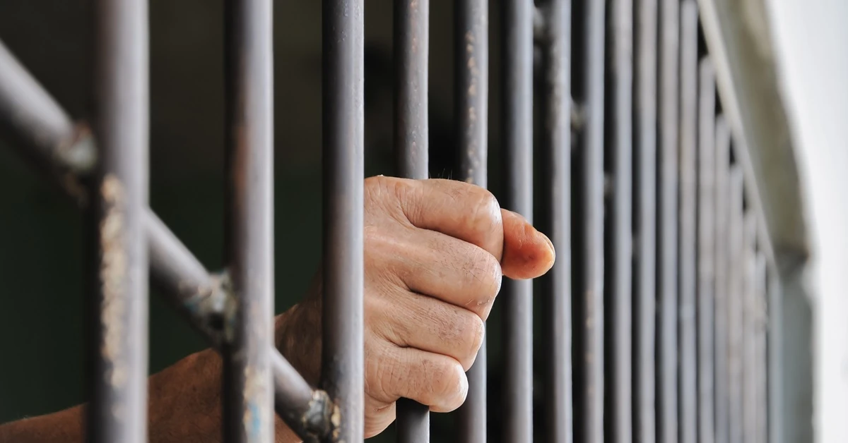 Strzelał do Rumuna w galerii handlowej. Michał F. skazany za rasistowski atak