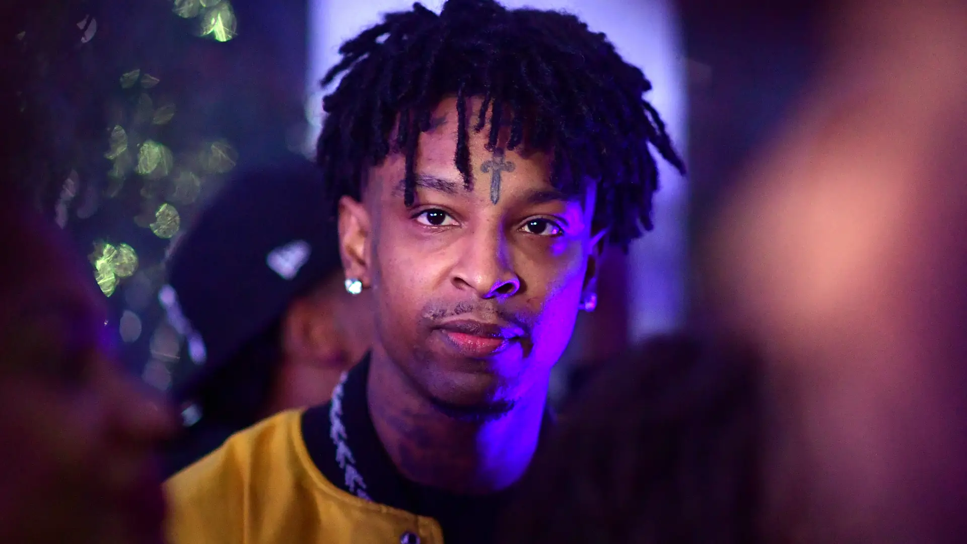 "Jego aresztowanie to parodia". JAY-Z wynajmuje prawnika, który ma pomóc 21 Savage'owi