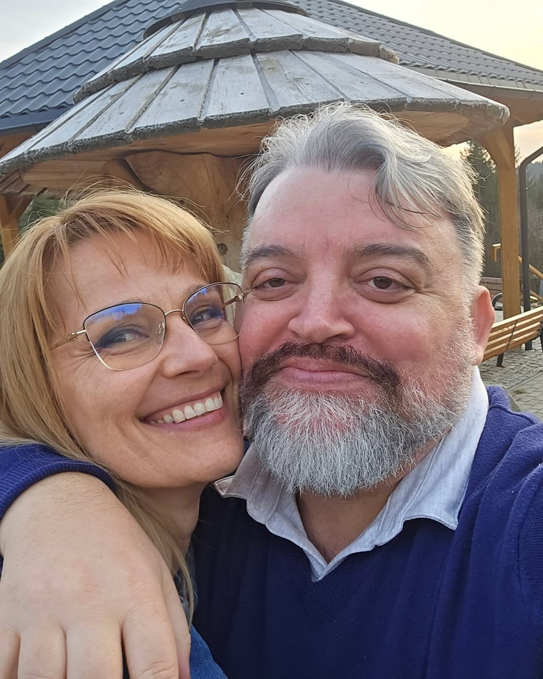 Ficov exporadca Eduard Chmelár a jeho partnerka Diana Dubovská Štrofová.