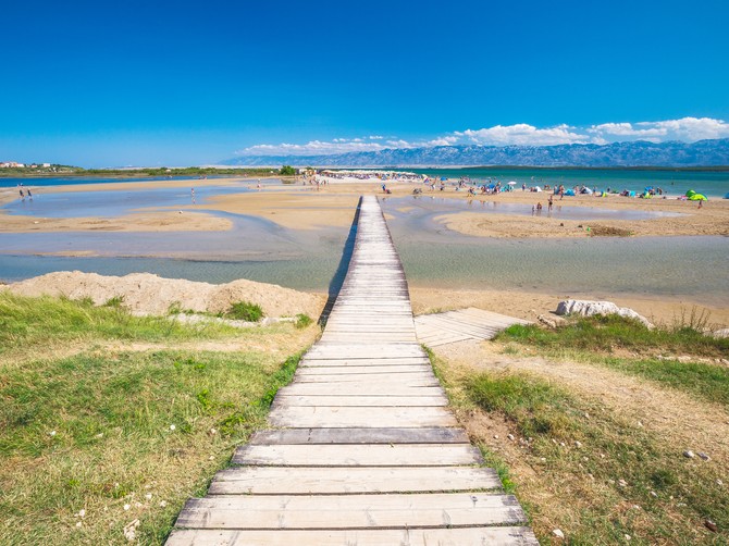 Najlepše plaže u Hrvatskoj: Ovde nema kamenja, samo najsitniji pesak i kristalno čisto more