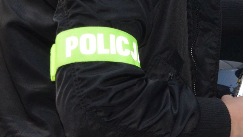 Gdańsk. Poszukiwany 38-latek schował się przed policją pod ubraniami