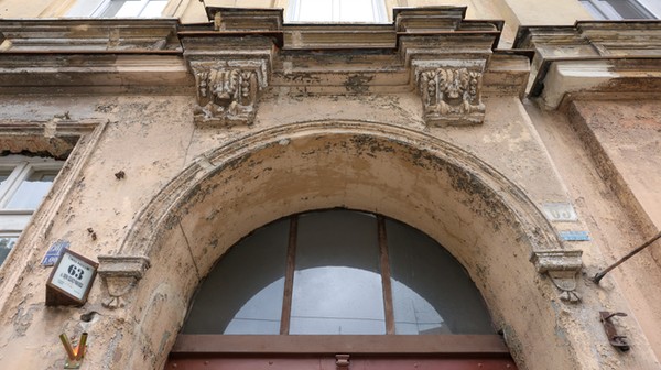 Remont kamienic komunalnych w rejonie ul. Sępa-Szarzyńskiego mocno wpłynie na wygląd okolicy.