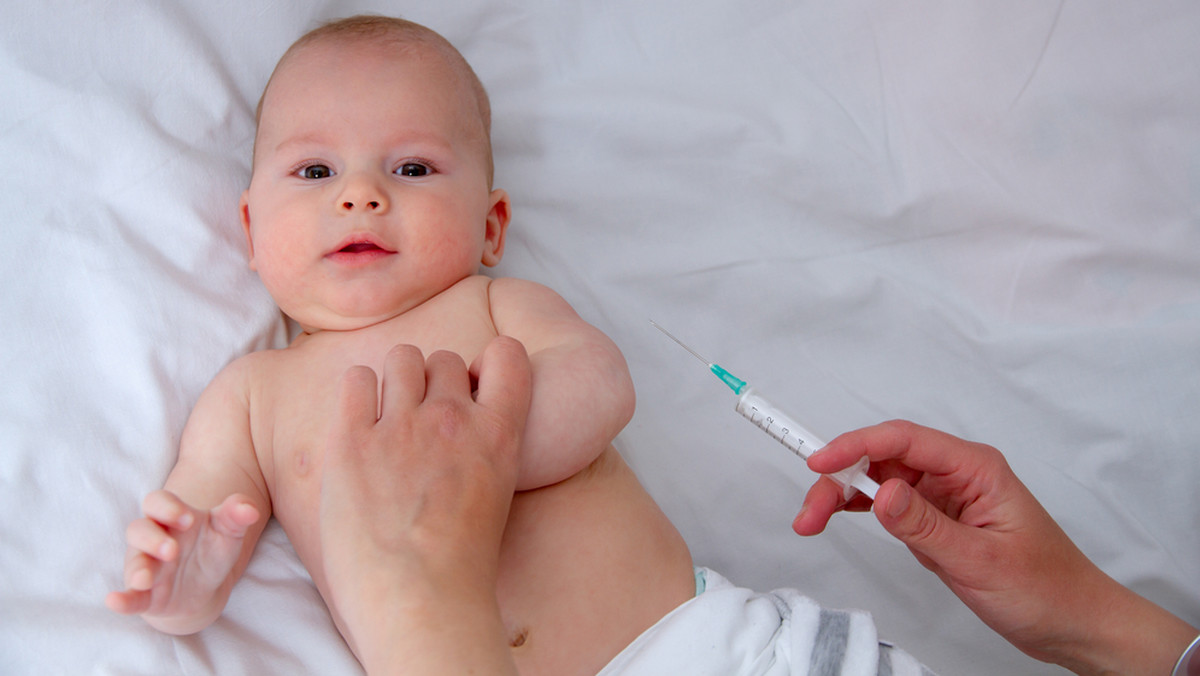 Od pierwszego sierpnia dzieci urodzone w Wielkiej Brytanii będą szczepione przeciwko wirusowemu zapaleniu wątroby typu B, który wywołuje m.in. marskość i raka wątroby.