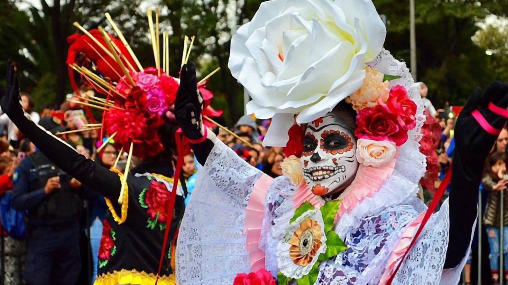V Mexiku oslavovali Deň mŕtvych, predviedli geniálnu šou aj originálne masky