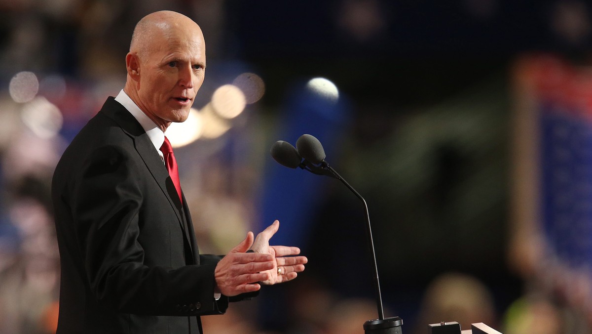 Gubernator stanu Floryda Rick Scott wprowadził wczoraj stan wyjątkowy przed spodziewanym atakiem huraganu Irma, który zagraża również całemu wschodniemu wybrzeżu USA i Karaibom.