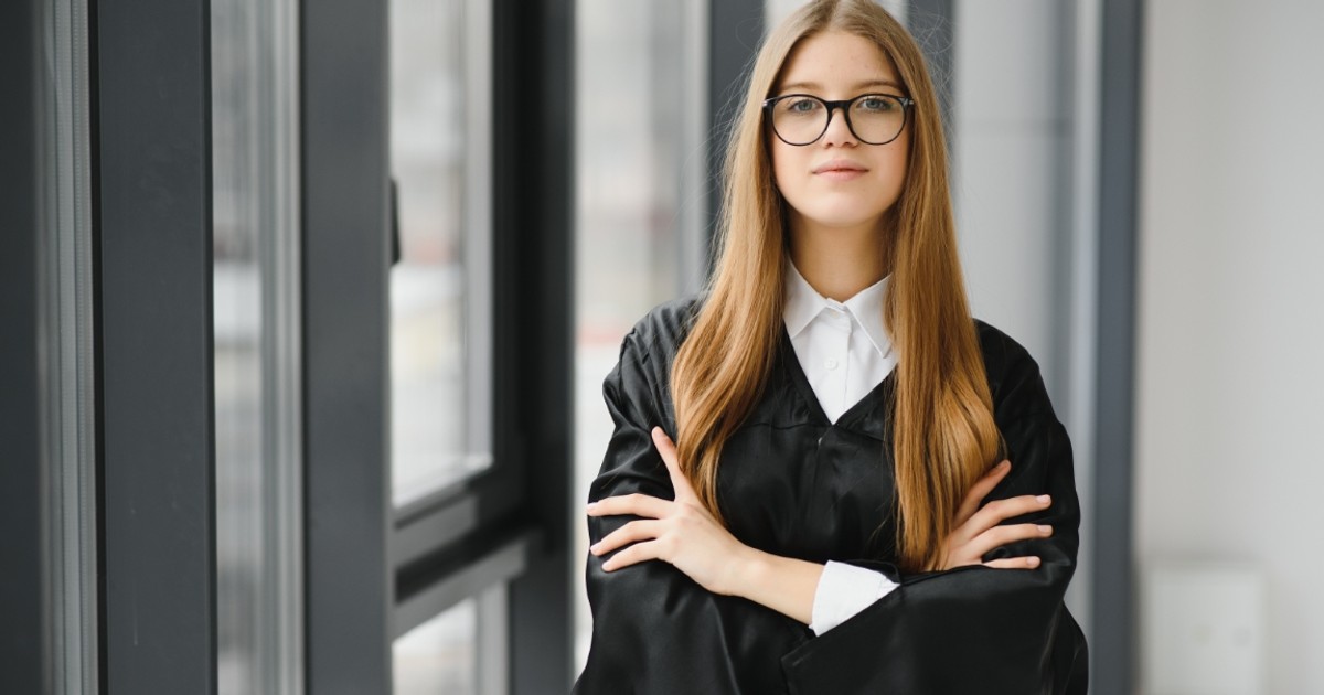 Studia prawnicze w erze cyfrowej transformacji – czy nadal mają sens?