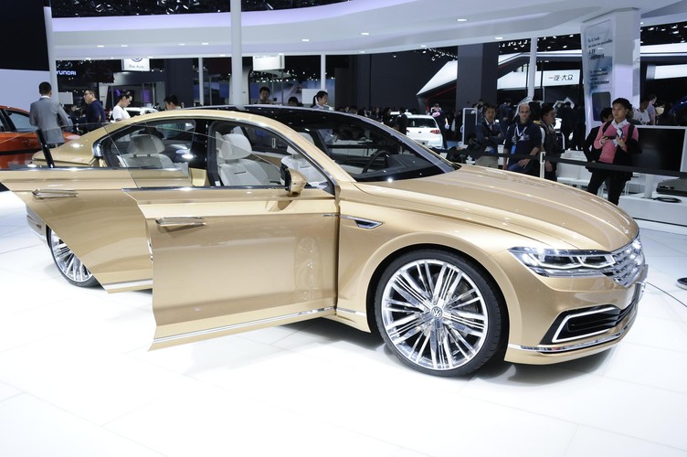 Volkswagen C Coupe GTE