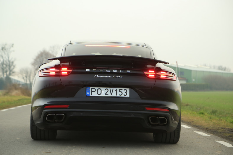 Porsche Panamera Turbo