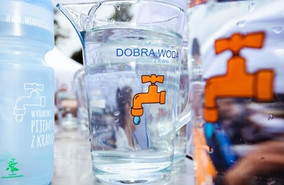 Jak uruchomić po wakacjach instalację wodociągową i nie zepsuć wody