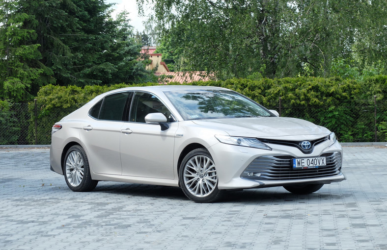 Toyota Camry 2.5 Hybrid