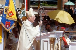 Abp. Jędraszewski do Rodziny Radia Maryja. "Widzimy, jak wielkie siły..."