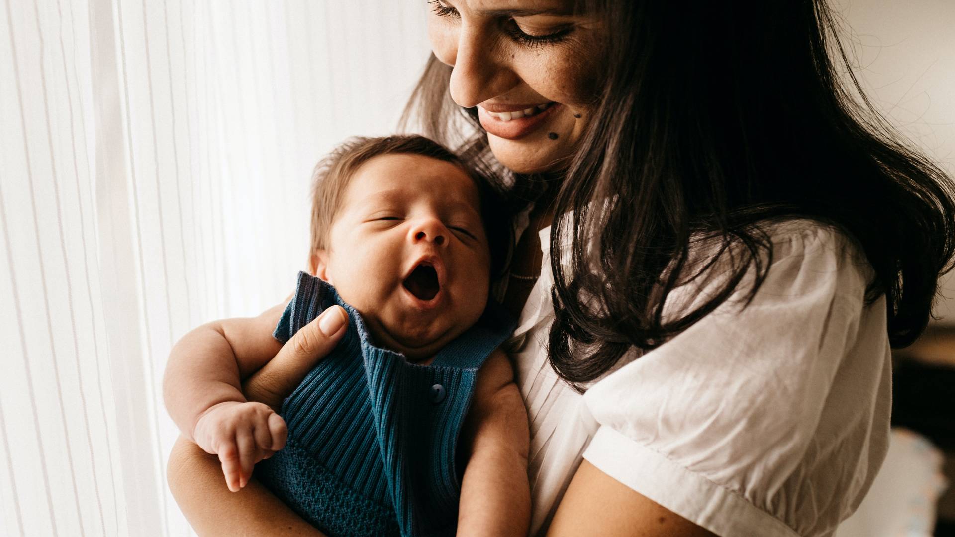 Jak uspokoić niemowlę w pięć minut? Naukowcy odkryli najskuteczniejszy sposób