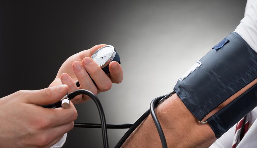 a magas vérnyomás mértéke és kockázata