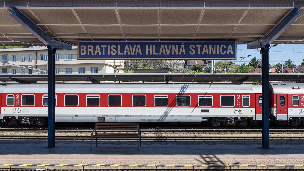 Vláda naleje milióny do lacnejšej dopravy.