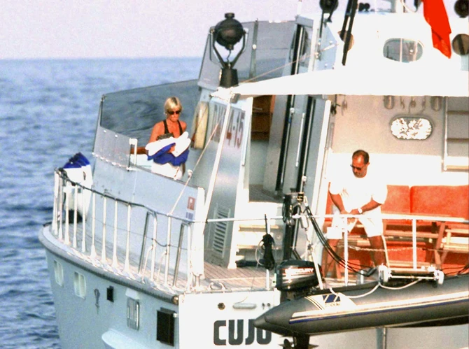 Princeza Dajana na jahti Dodija al Fajeda 1997. godine