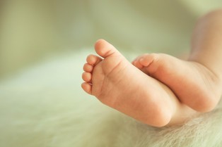 Dzieci - pacjenci gorszego sortu. Agencja tnie pieniądze na leczenie najmłodszych