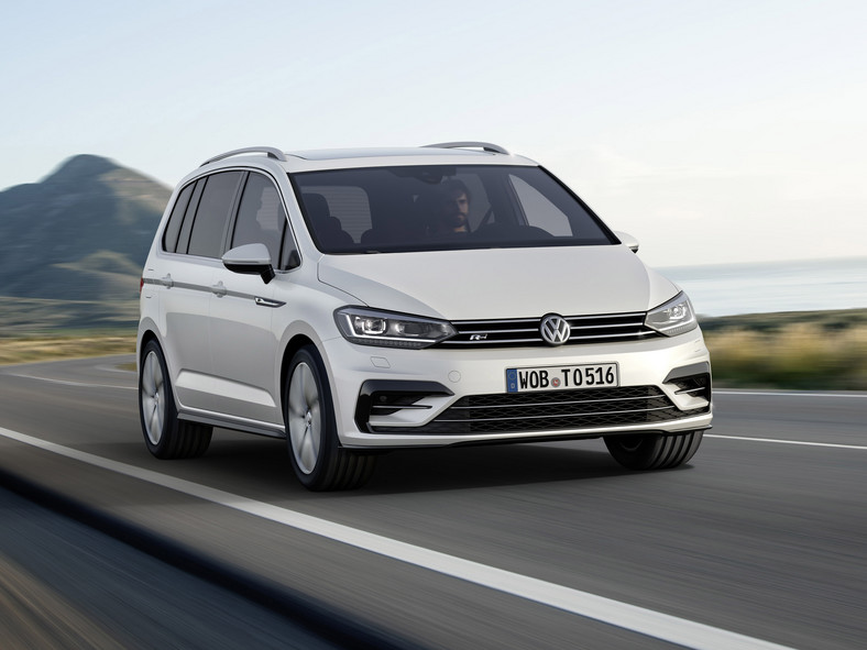 Volkswagen Touran nowe silniki i pakiet RLine