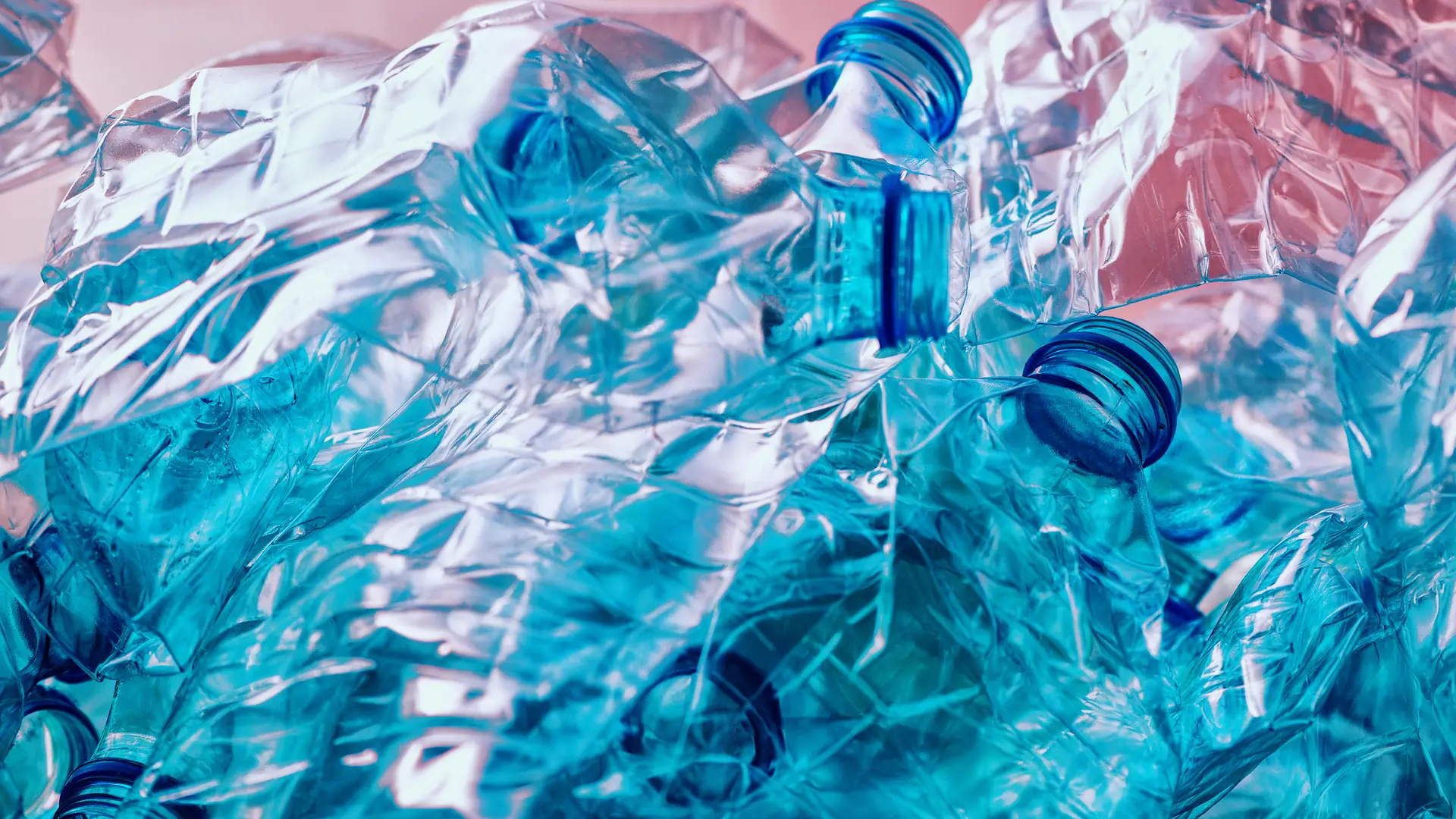 Wymień plastikowe butelki na nagrody! Rusza konkurs „Świat bez odpadów - recyklomat w Twojej gminie”