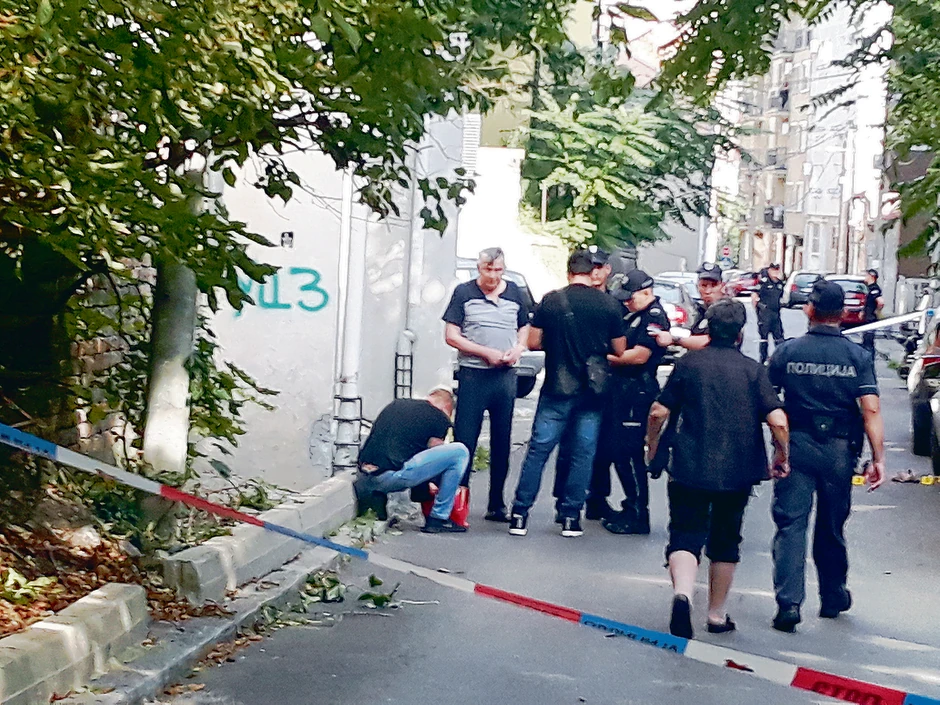 Očevici tvrde da je pucao muškarac, ranjena kaže da je napadač žena