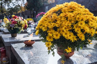 Zasiłek pogrzebowy wzrósł, ale formalności pozostały