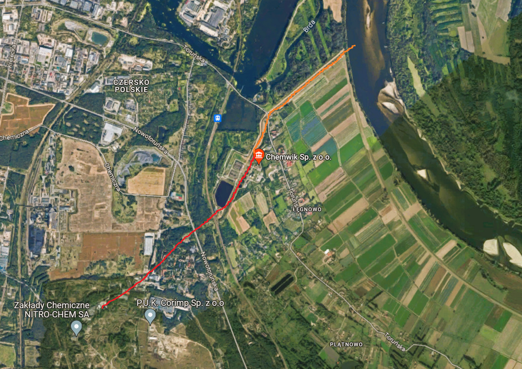Droga toksycznych ścieków z Nitro-Chemu (na czerwono) do Chemwiku, a stamtąd (na pomarańczowo) do Wisły.
