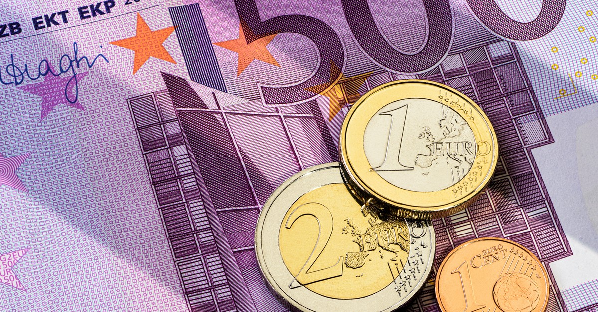 Koniec roku może być udany dla unijnej gospodarki. Za wyjątkiem przemysłu