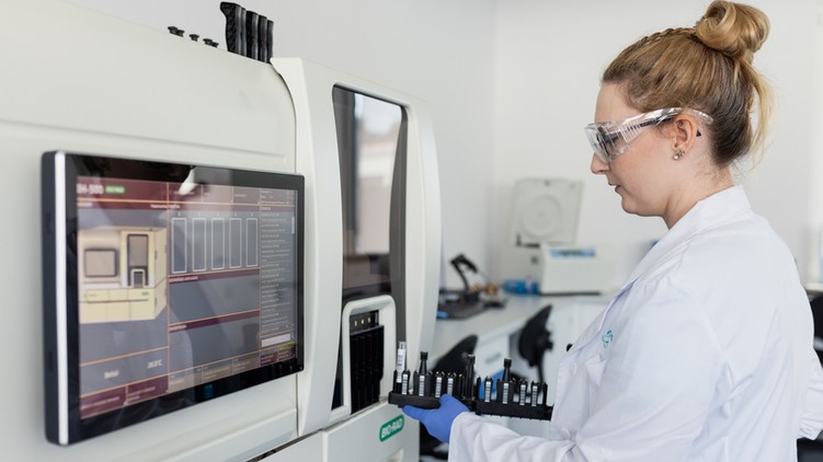 TritonLabs laboratórium vizsgálat vérvétel diagnosztika