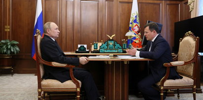 Putin trzymał się stołu tak mocno, aż wyszły mu żyły! Wideo nie pozostawia wątpliwości?
