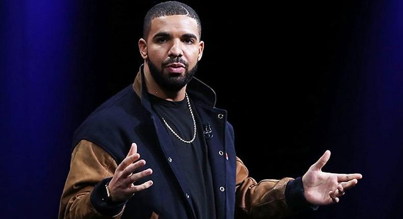 Drake premiered 'Ojuelegba remix' on his show on Apple Music, named 'OVO Sounds'.