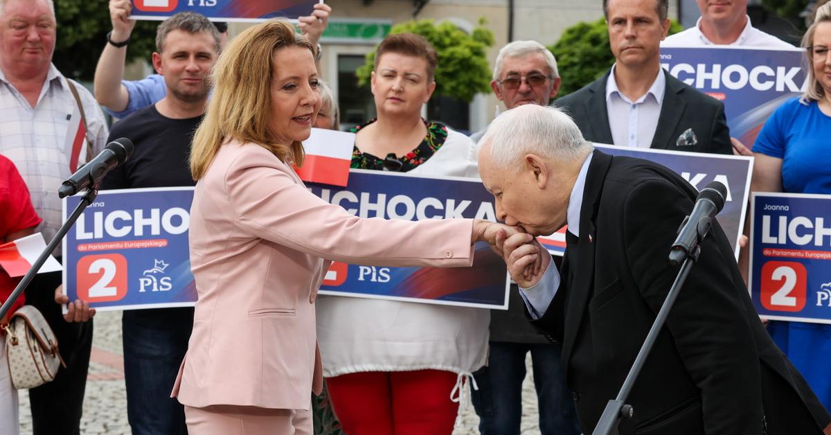  Jarosław Kaczyński: W Polsce zaatakowano krzyż. Trzeba się temu sprzeciwić