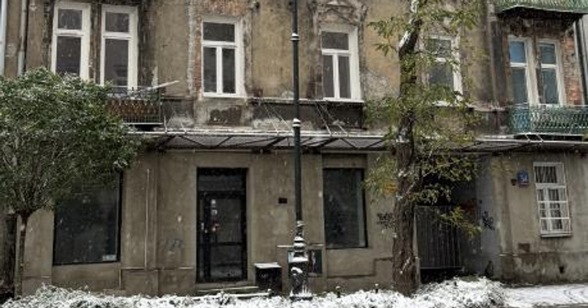 Praga się zmienia! Do remontu idzie kamienica przy ul. Stalowej 54