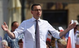 Politolog: Mamy do czynienia z otwartym włączeniem się premiera w kampanię samorządową