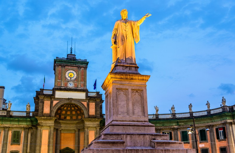 Piazza Dante Napoli