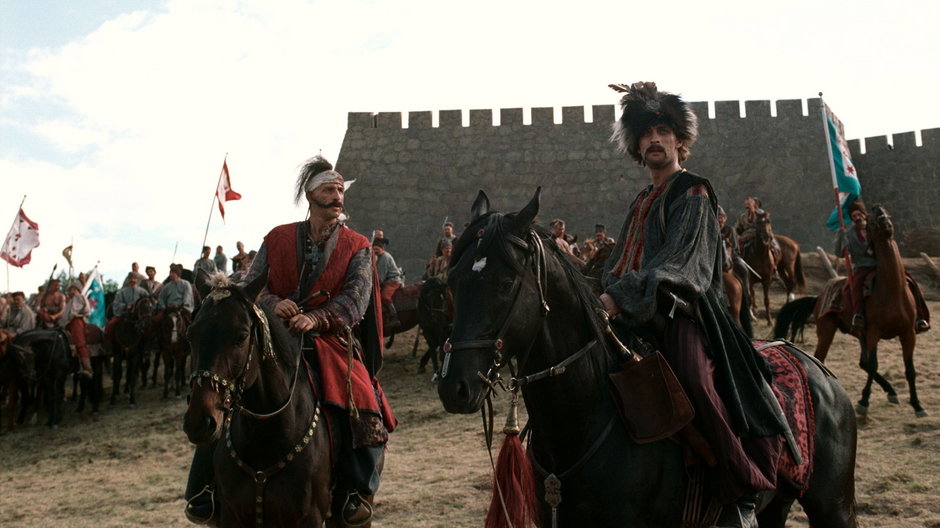 Kadr z filmu "Ogniem i mieczem" w reż. Jerzego Hoffmana. Na pierwszym planie Aleksandr Domogarow