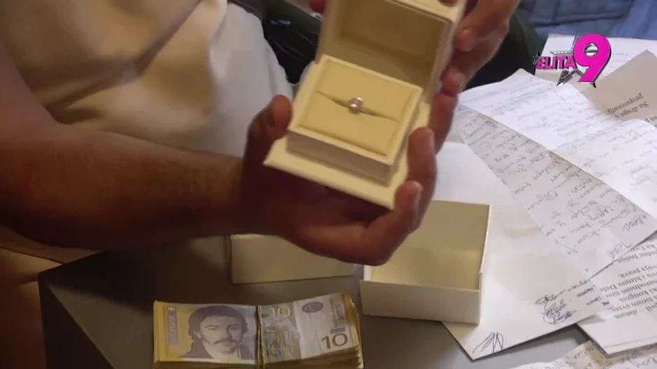 Bora Santana se ponovo ženi: Pokazao verenički prsten sa dijamantom