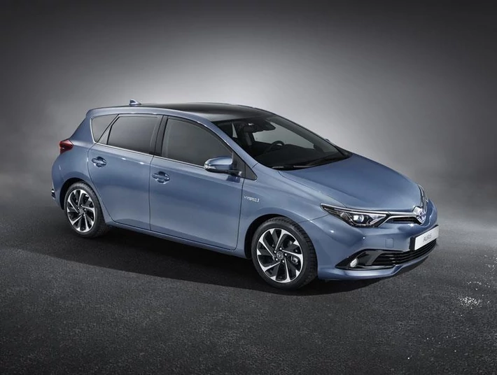 Toyota Auris 2015