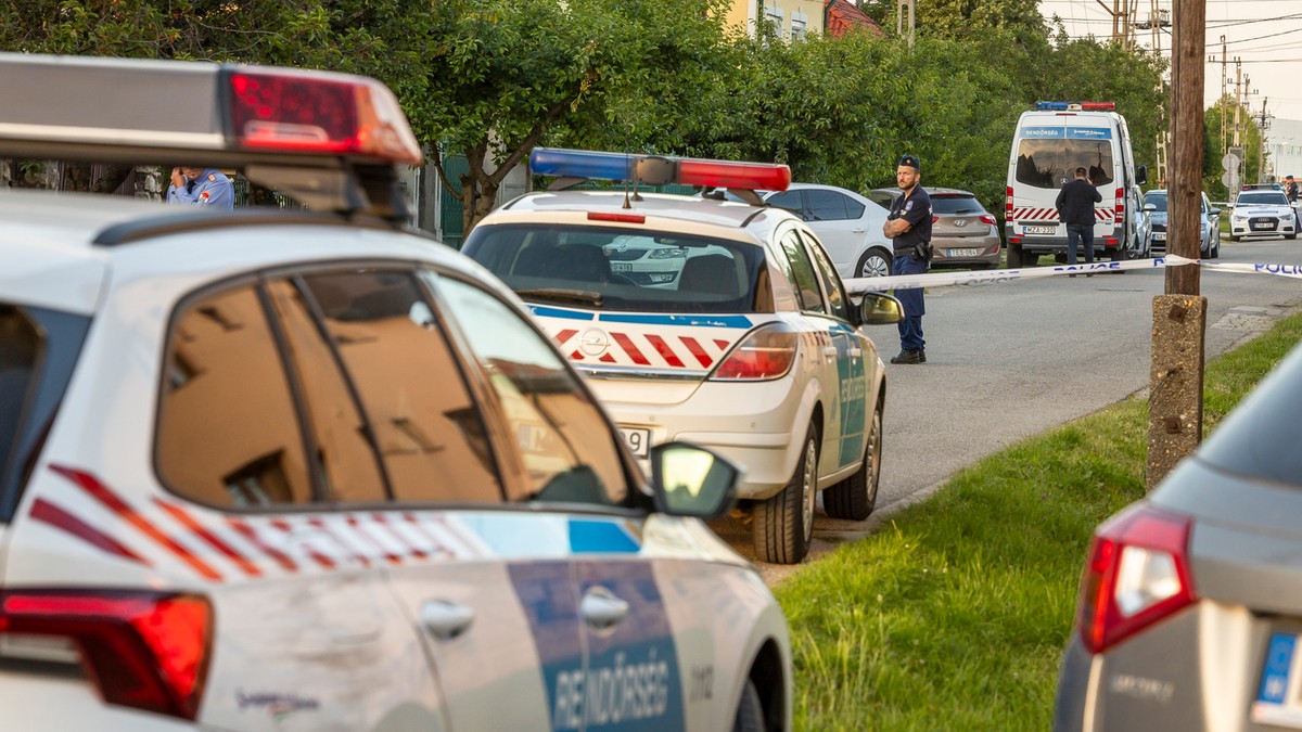 Dráma Ferencvárosban: vezetés közben lett rosszul egy 62 éves férfi