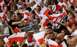 Rok 2019 w sporcie: Sukcesy piłkarzy, skoczków i lekkoatletów, powrót koszykarzy i Kubicy