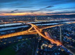 Austria płaci za gaz z Rosji rublami? "Wyłącznie w euro, przestrzegamy sankcji unijnych"