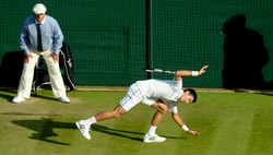 Wimbledon: Mecz Djokovicia z Andersonem przerwany