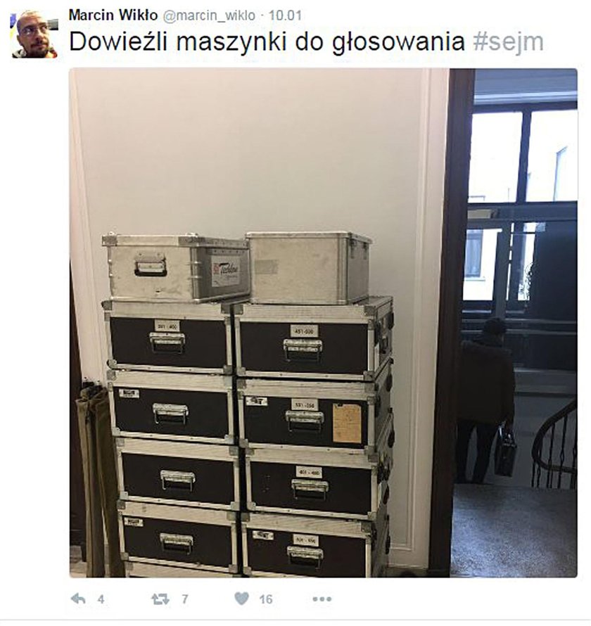 Maszynki do głosowania w Sejmie