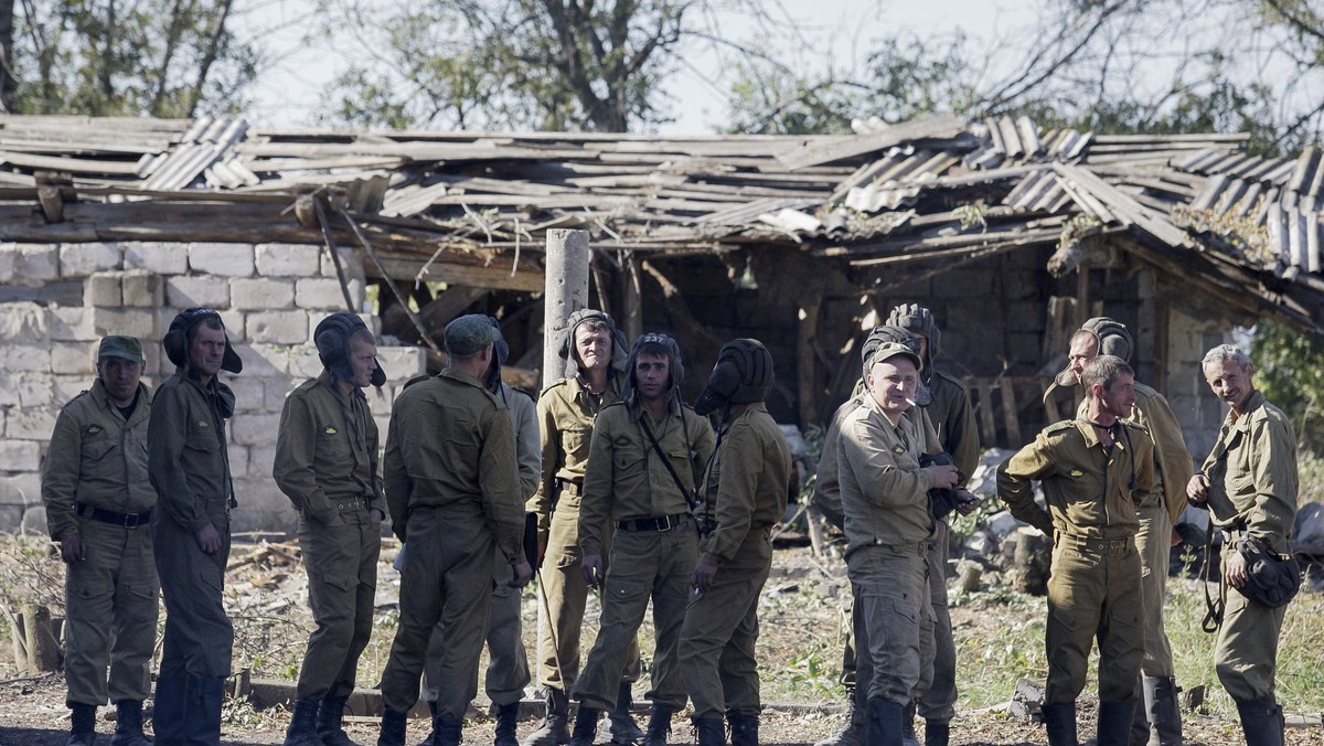 Rosyjscy ochotnicy, którzy walczyli na Ukrainie chętnie deklarują gotowość wyjazdu do Syrii, aby walczyć u boku sił rządowych prezydenta Baszara el-Asada - poinformował dzisiaj szef komisji Dumy Państwowej ds. obrony Władimir Komojedow.