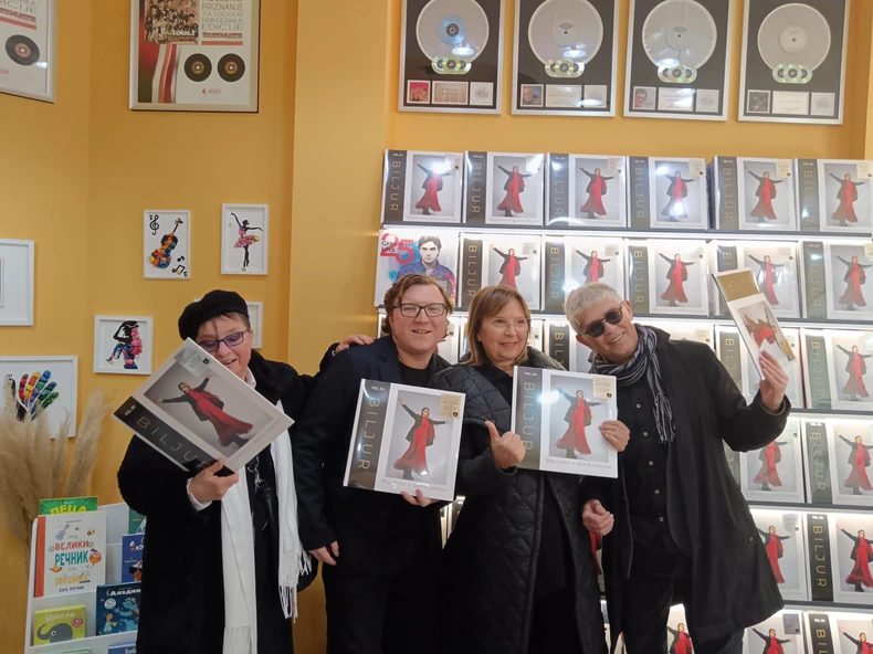 Bilja Krstić i deo "Bistrika"