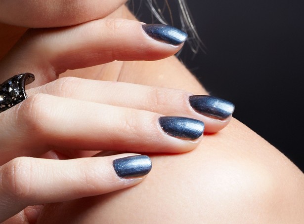 Uroda z pierwszej ręki: manicure hybrydowy bez tajemnic