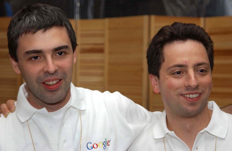 Larry Page (po lewej) i Sefey Bin (po prawej), założyciele i właściciele najbardziej popularnej wyszukiwarki internetowej na świecie - Google.